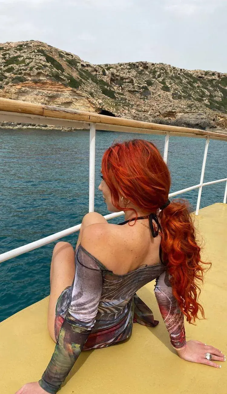 ClaudiaDeLuxe42fi